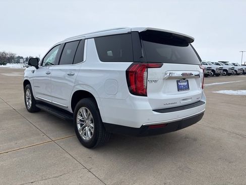 Used 2021 GMC Yukon SLT w/ SLT Luxury Plus Package image 6