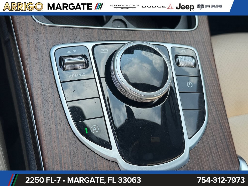 Used 2020 Mercedes-Benz C 300 4MATIC Sedan w/ AMG Line image 29