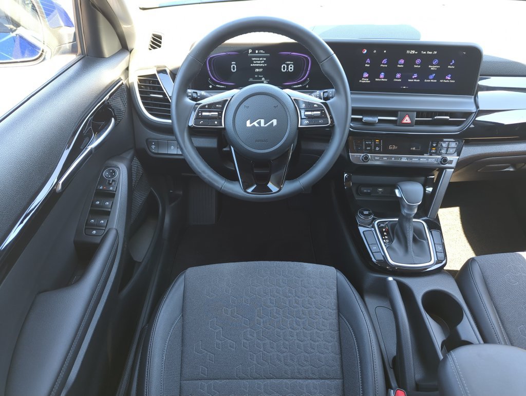 Used 2025 Kia Seltos S FWD image 14