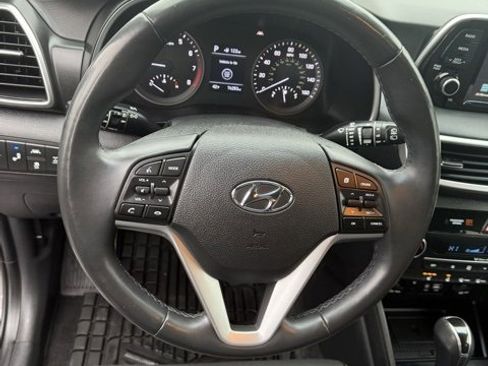 Used 2020 Hyundai Tucson Limited image 17