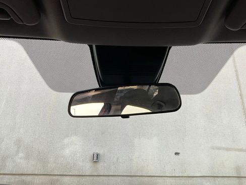 Used 2025 Nissan Altima 2.5 SV image 18