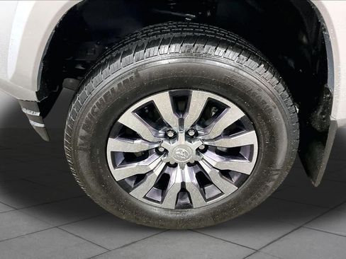 Used 2023 Toyota Tacoma Limited AWD/4WD image 11