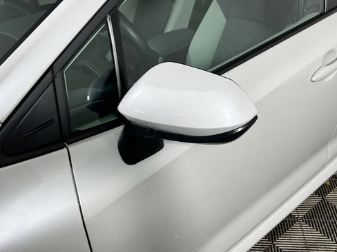 Used 2025 Toyota Corolla LE image 13