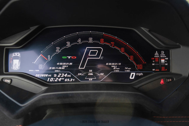 Used 2021 Lamborghini Huracan STO RWD image 20