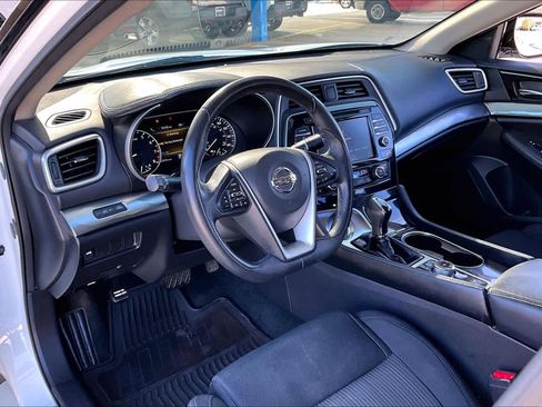 Used 2020 Nissan Maxima 3.5 S w/ Floor Mat Group image 16