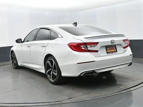 Used 2022 Honda Accord Sport image 9