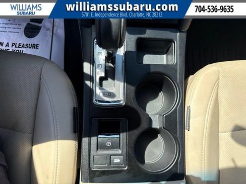 Used 2017 Subaru Legacy 2.5i Limited AWD/4WD image 13