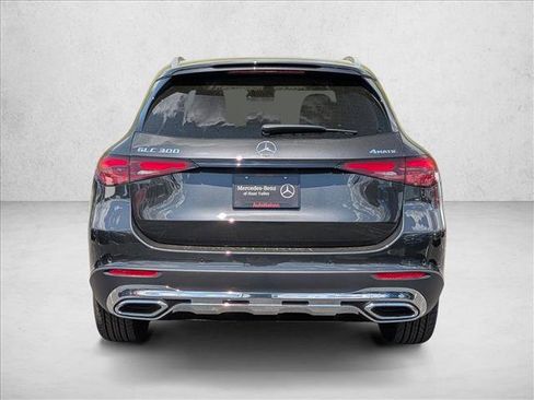 New 2026 Mercedes-Benz GLC 300 4MATIC image 8