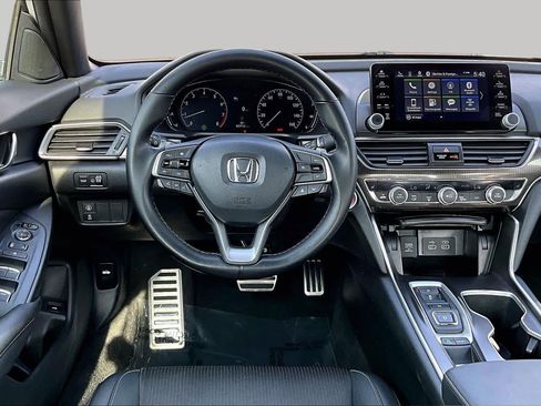 Used 2022 Honda Accord Sport image 6
