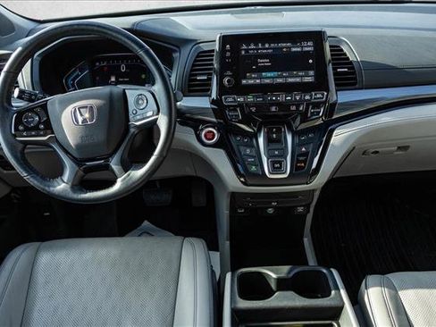Used 2023 Honda Odyssey Elite image 25