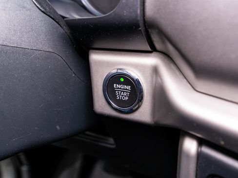 Used 2022 Ford Expedition Max XLT image 29