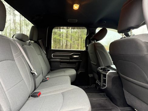 Used 2022 RAM 3500 Big Horn w/ Night Edition AWD/4WD image 25