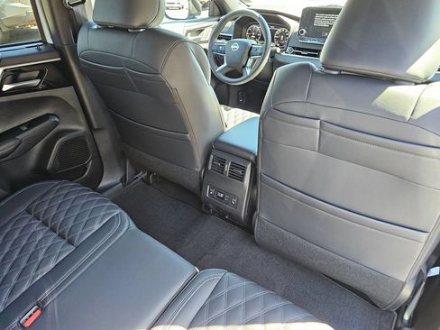 New 2026 Nissan Rogue Platinum AWD/4WD image 13