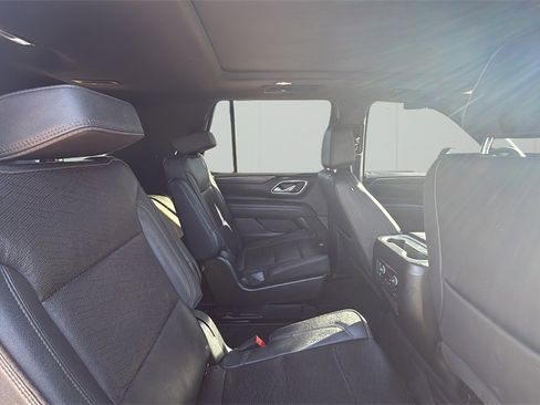 Used 2022 Chevrolet Tahoe High Country image 38