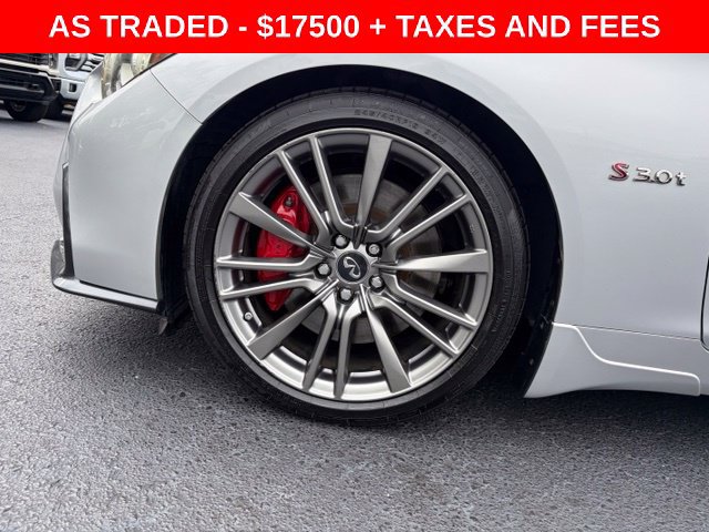 Used 2018 INFINITI Q50 Red Sport 400 w/ Sensory Package (Sport) RWD image 9