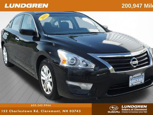 Used 2015 Nissan Altima 2.5 S w/ Sport Value Package FWD image 1