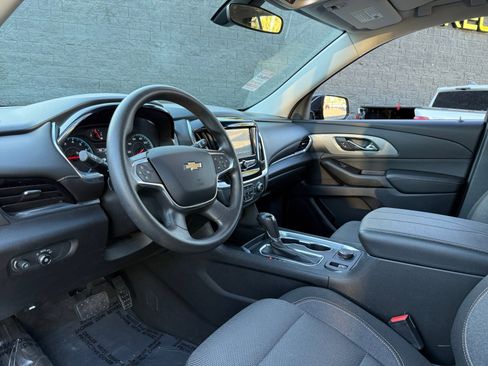 Used 2019 Chevrolet Traverse LS image 15