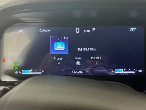 Used 2023 Jeep Grand Cherokee Limited RWD image 19