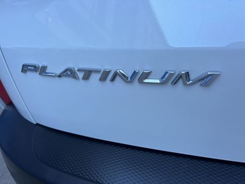 Used 2025 Ford Escape Platinum w/ Class II Trailer Tow Package image 6