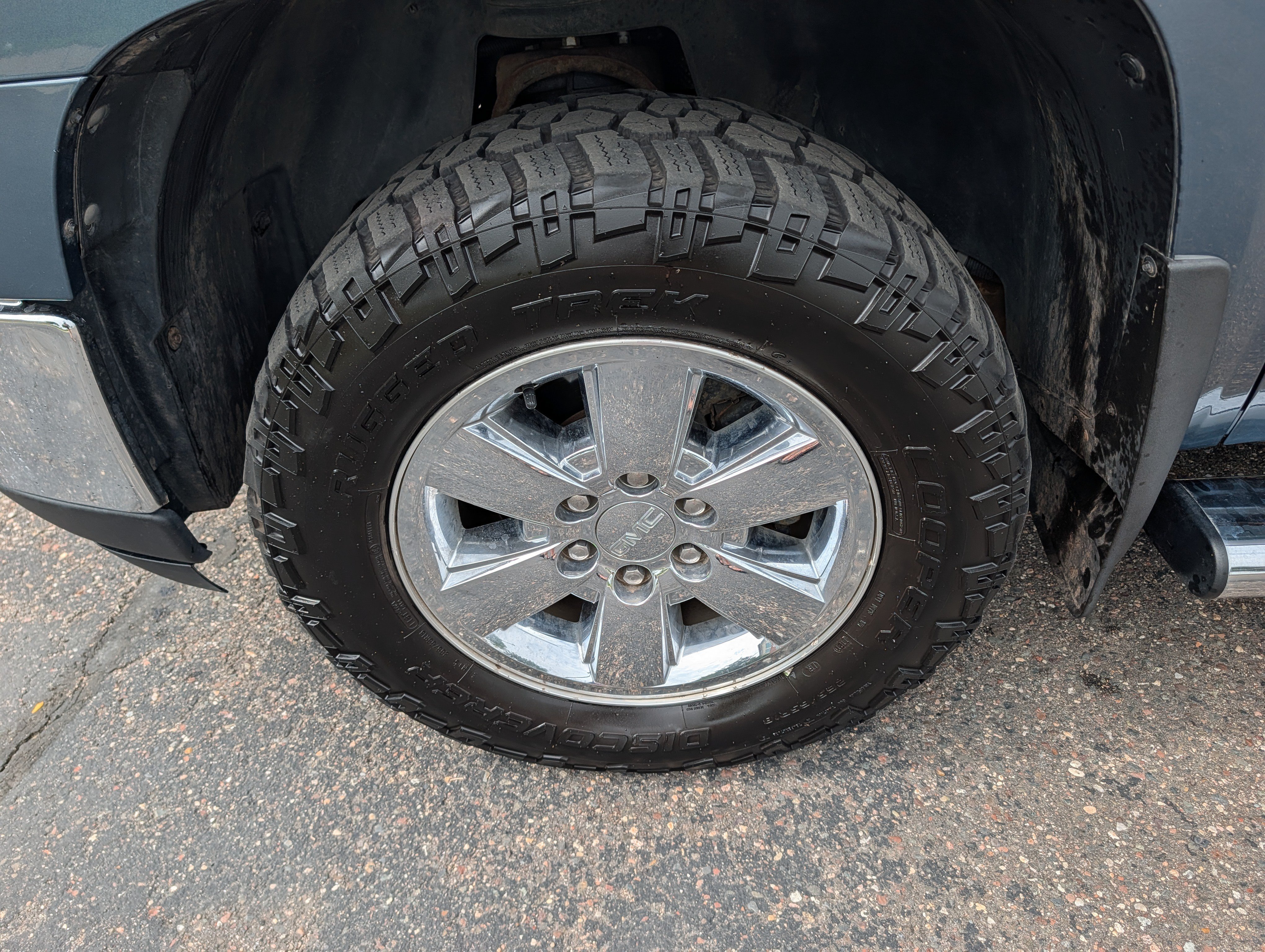 Used 2013 GMC Sierra 1500 SLE w/ Power Tech Package AWD/4WD image 9