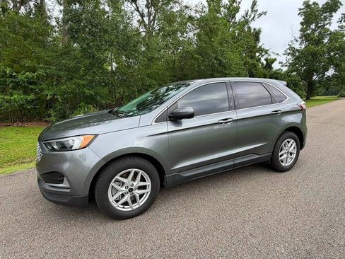 Used 2023 Ford Edge SEL AWD/4WD image 3