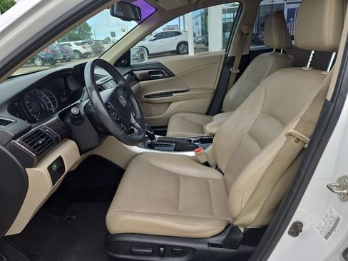 Used 2016 Honda Accord EX-L image 9