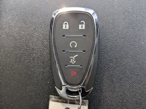 Used 2024 Chevrolet Equinox LT FWD image 31