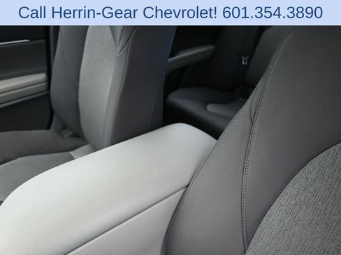 Used 2022 Toyota Camry LE FWD image 14