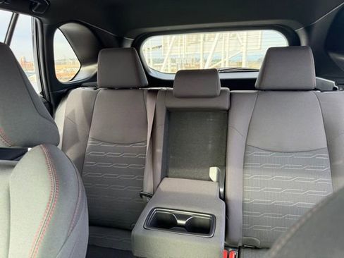 Used 2022 Toyota RAV4 SE w/ Weather & Moonroof Package image 12