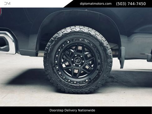 Used 2021 Chevrolet Silverado 1500 LTZ AWD/4WD image 44