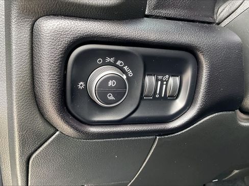 Used 2024 RAM 2500 Laramie w/ Safety Group AWD/4WD image 14