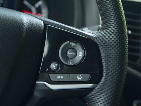 Used 2025 Honda Passport Black Edition image 21