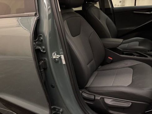 Certified 2023 Kia Niro EX Touring FWD image 22