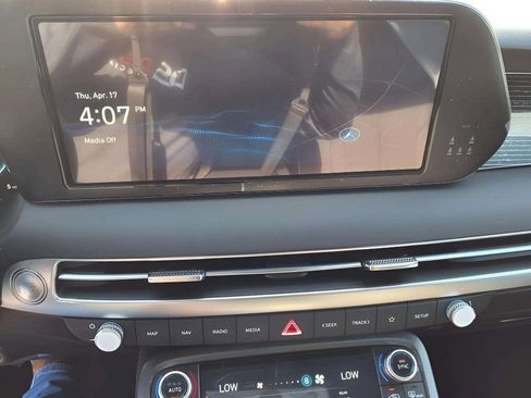 New 2025 Hyundai Palisade Calligraphy image 17