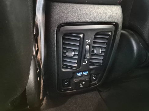Used 2023 Dodge Durango GT AWD/4WD image 25