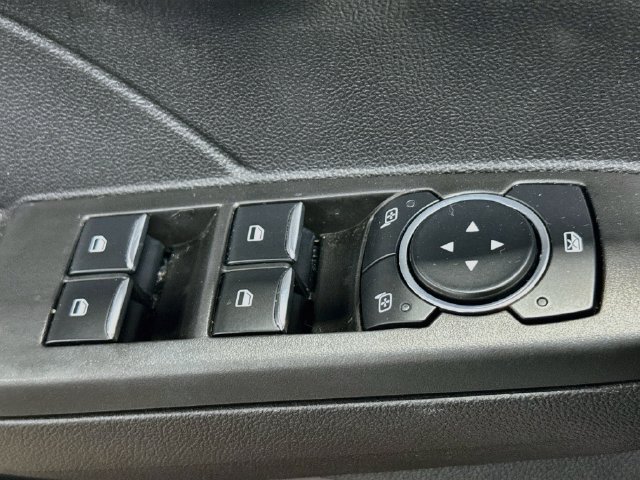 Used 2022 Ford Escape SEL AWD/4WD image 11