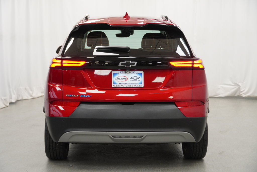 Used 2023 Chevrolet Bolt EUV Premier FWD image 10