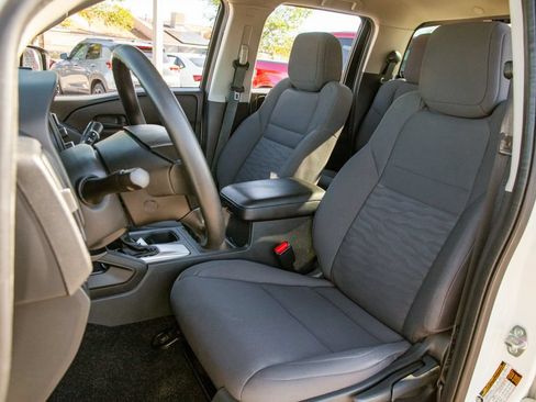 Used 2026 Nissan Frontier S RWD image 13
