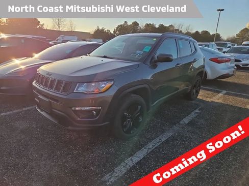 Used 2018 Jeep Compass Latitude w/ Popular Equipment Group image 1