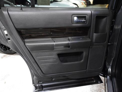 Used 2019 Ford Flex SEL w/ Class III Trailer Tow Package FWD image 31