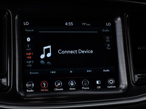 Used 2018 Dodge Challenger R/T w/ Driver Convenience Group RWD image 34