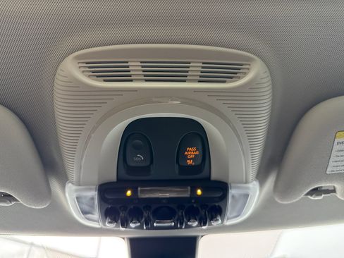 Used 2024 MINI Cooper S FWD image 33