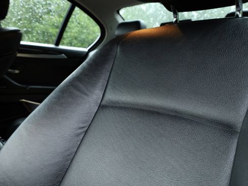 Used 2013 BMW 535i xDrive Sedan image 28