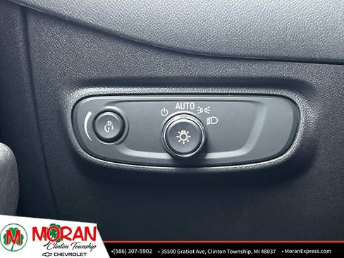 Certified 2024 Chevrolet Equinox LT w/ LPO, Floor Liner Package image 26