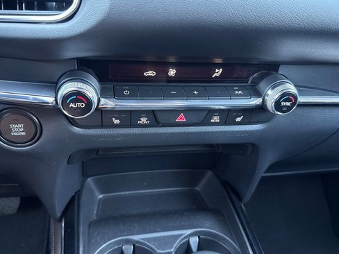 Used 2022 MAZDA CX-30 AWD 2.5 S w/ Premium Package image 27