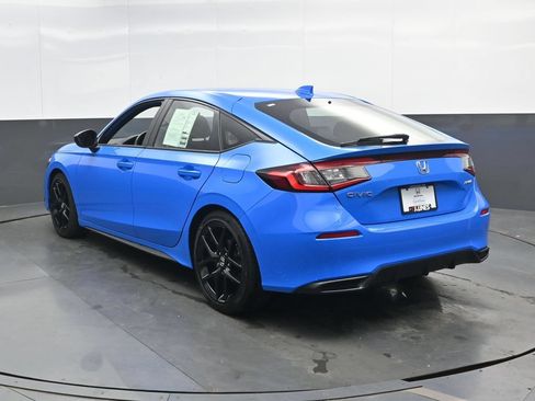Used 2024 Honda Civic Sport image 8
