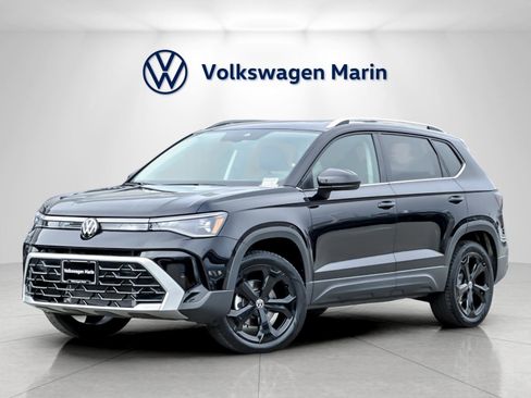 New 2026 Volkswagen Taos SEL image 1