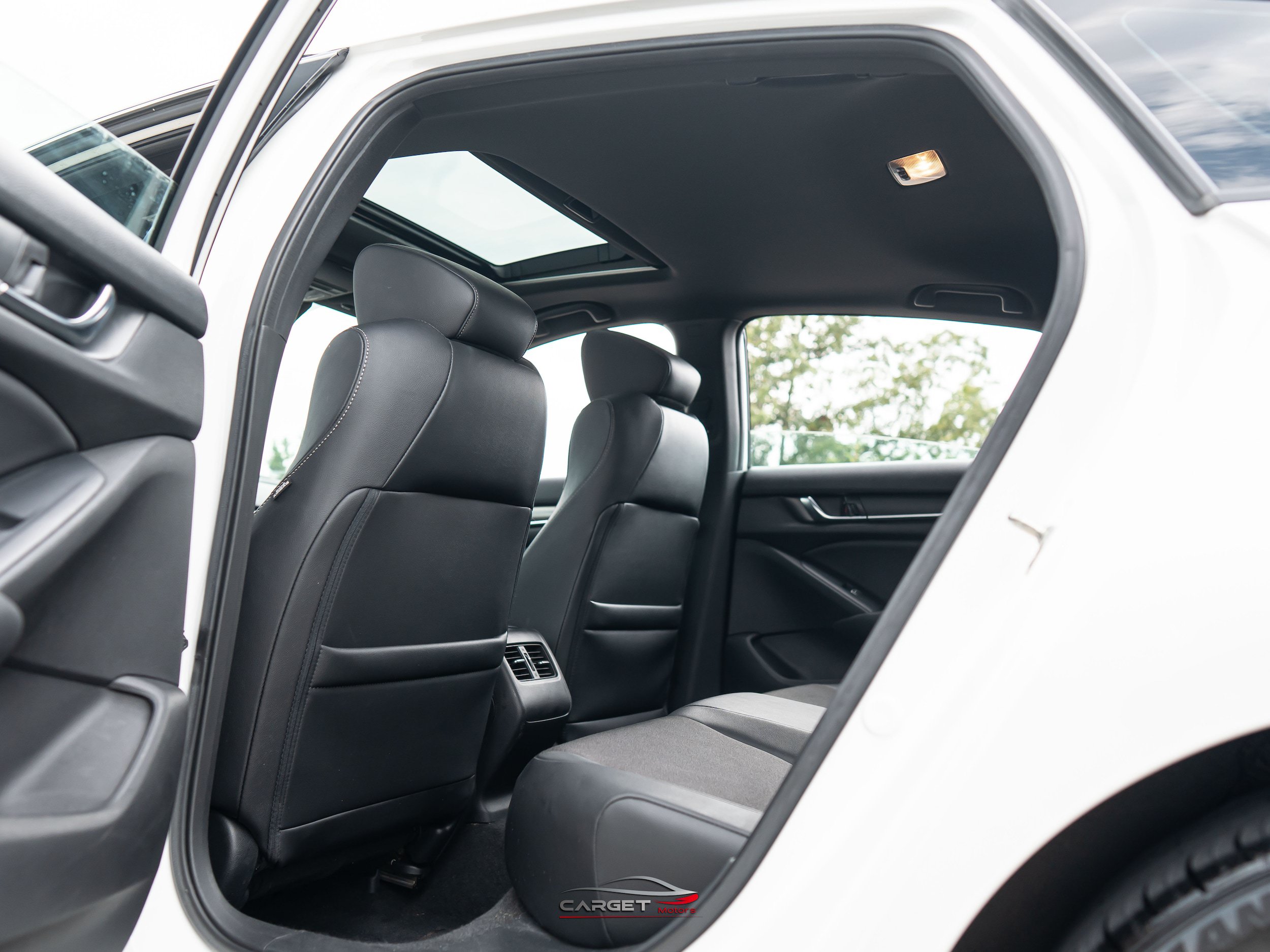 Used 2020 Honda Accord Sport image 21