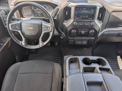 Used 2021 Chevrolet Silverado 2500 LT w/ Convenience Package AWD/4WD image 7