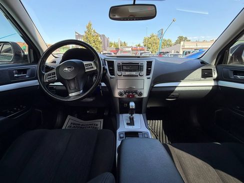 Used 2013 Subaru Outback 2.5i Premium w/ Popular Pkg 1B AWD/4WD image 12